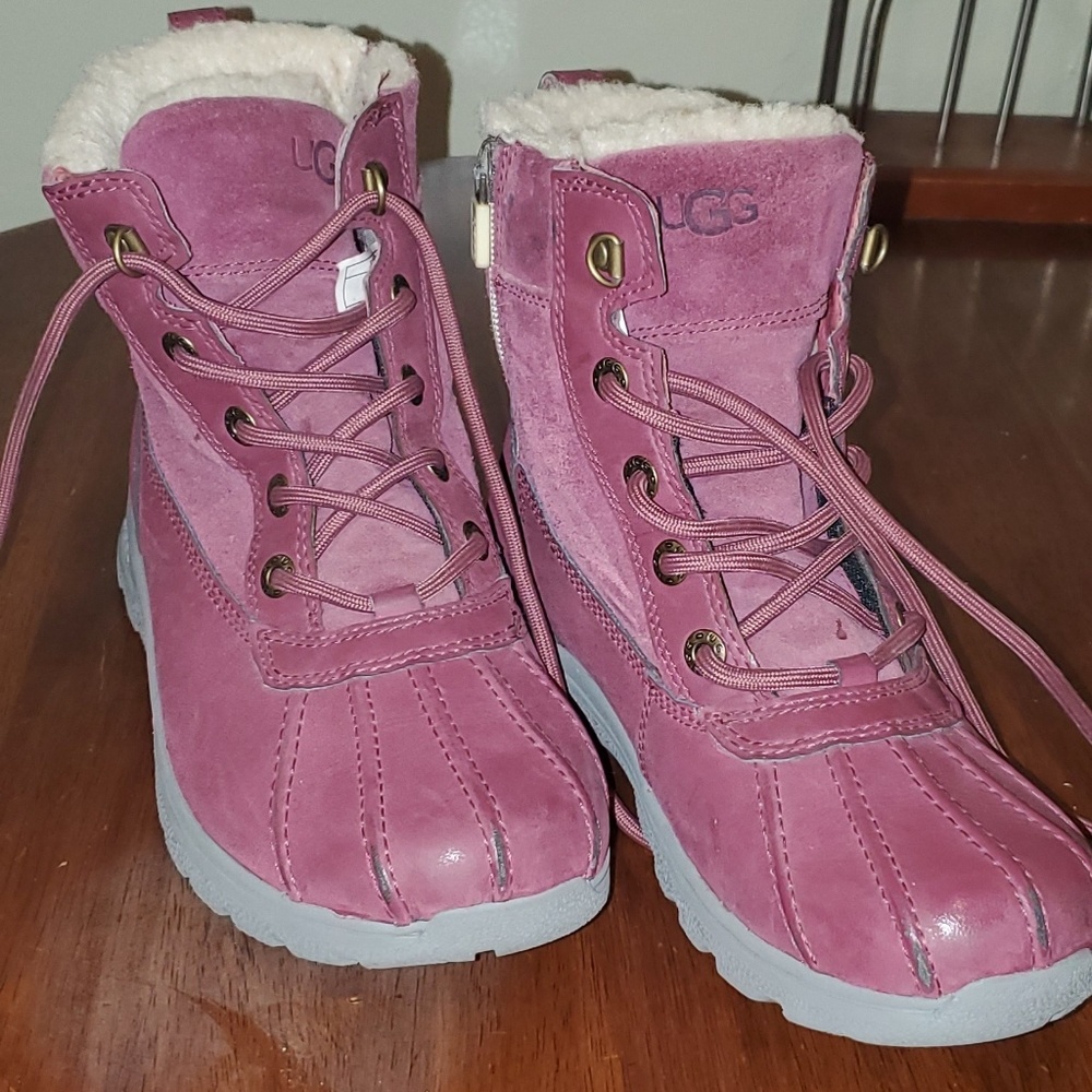 Ugg Leggero Boots